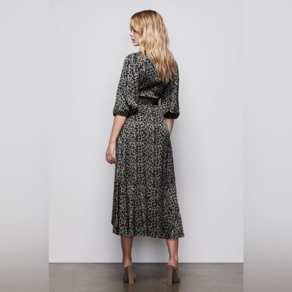 NWT GOOD AMERICAN SAGE‎ LEOPARD WRAP DRESS GDW0042 Size 1 - Picture 3 of 16